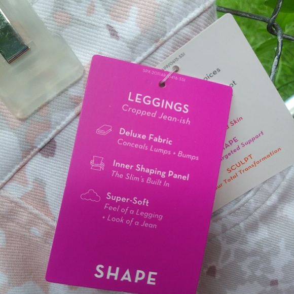 SOLD**SOLD**Spanx Leggings Jean-ish 🌺 - Picture 6 of 7